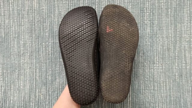 ok-barefoot-portage-black-vs-vivobarefoot-ra-junior