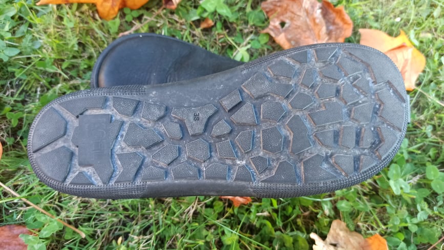 koel-faro-barefoot-chelsea-boots